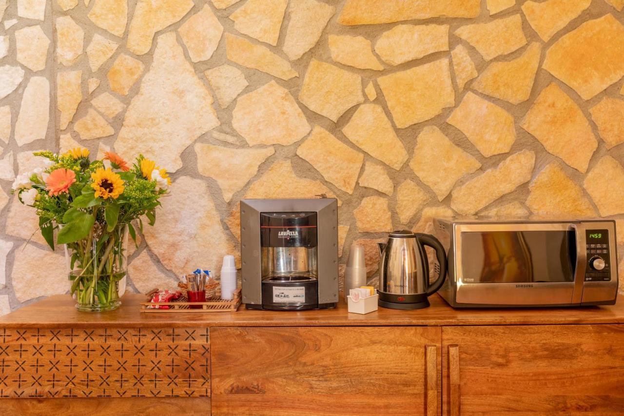 פיצו B&B Puerto Seguro מראה חיצוני תמונה