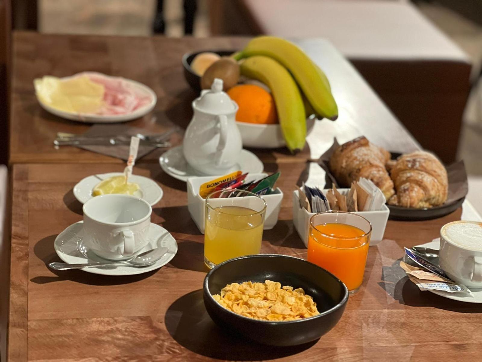 פיצו B&B Puerto Seguro מראה חיצוני תמונה